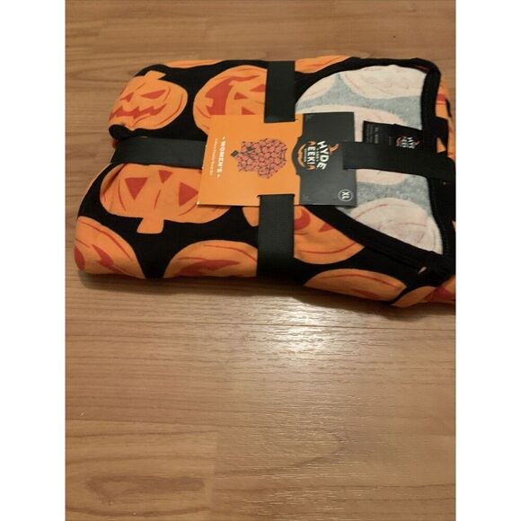 HYDE And EEK Women's 2 Piece Pajama Pant Set Halloween Pumpkins Size 4X - Picture 7 of 16